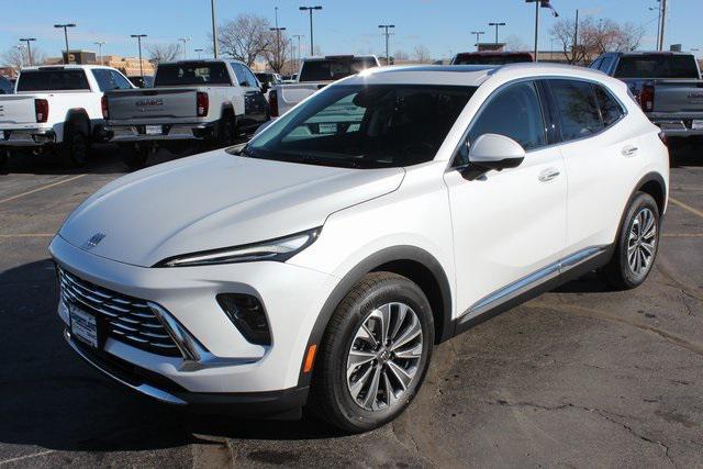 Photo of 2025 White Frost Buick Envision