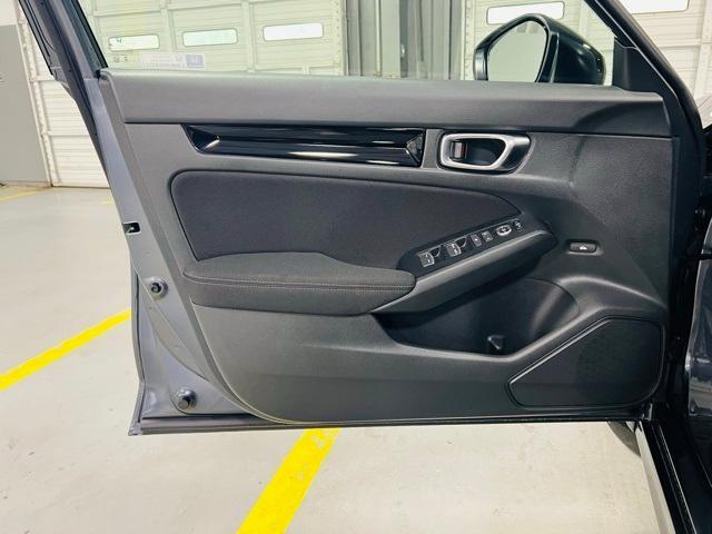 Photo of 2026 Meteorite Gray Metallic Honda Civic Hybrid
