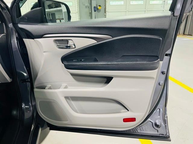 Photo of 2021 Modern Steel Metallic Honda Pilot
