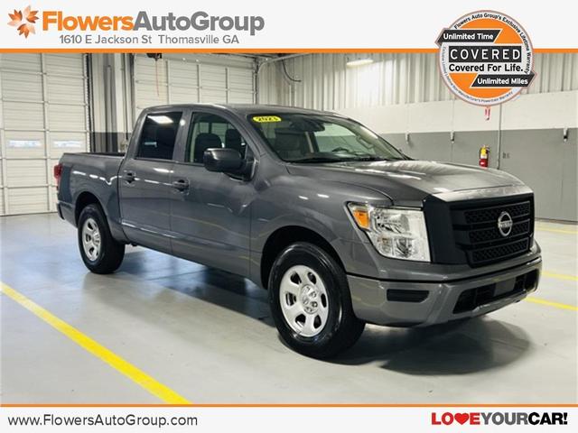 2023 Nissan Titan