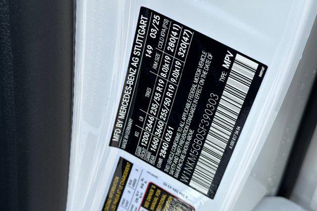 Photo of 2025 Polar White Mercedes-Benz GLC 350e