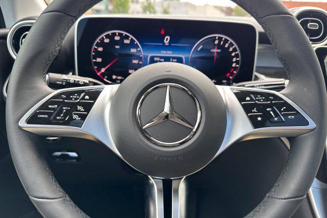 Photo of 2025 Polar White Mercedes-Benz GLC 350e