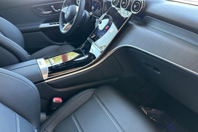 Photo of 2025 Black Mercedes-Benz GLC 350e
