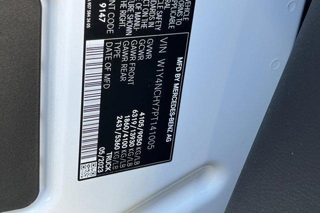 Photo of 2023 White Mercedes-Benz Sprinter 2500