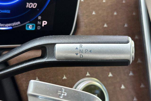 Photo of 2023 White Mercedes-Benz EQS 450