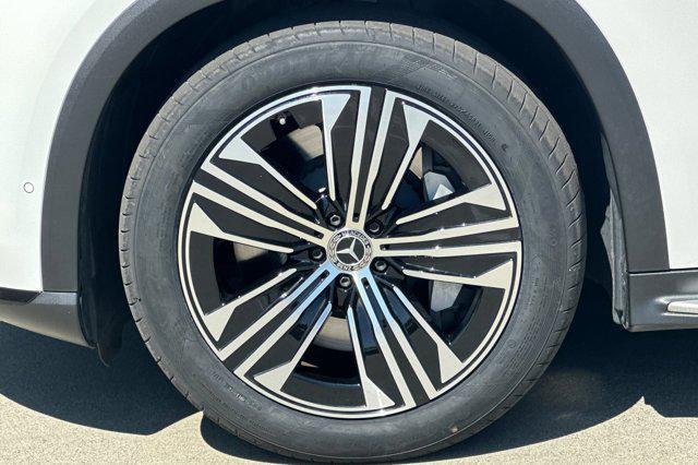 Photo of 2023 White Mercedes-Benz EQS 450