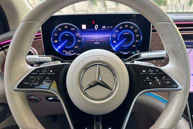 Photo of 2023 White Mercedes-Benz EQS 450