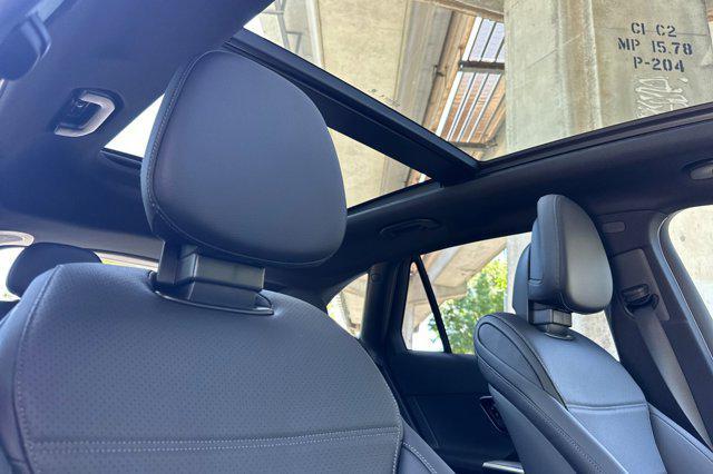 Photo of 2025 Black Mercedes-Benz GLC 300