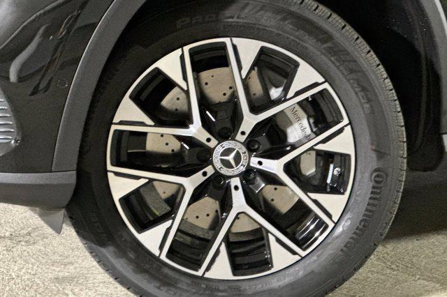 Photo of 2025 Black Mercedes-Benz GLC 350e