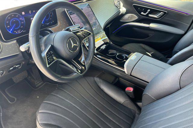 Photo of 2022 White Mercedes-Benz EQS 450+