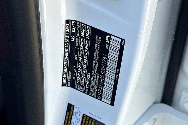 Photo of 2025 Polar White Mercedes-Benz GLC 300