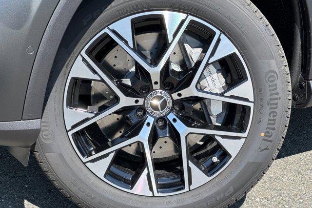 Photo of 2025 MANUFAKTUR Graphite Grey Magno Mercedes-Benz GLC 350e