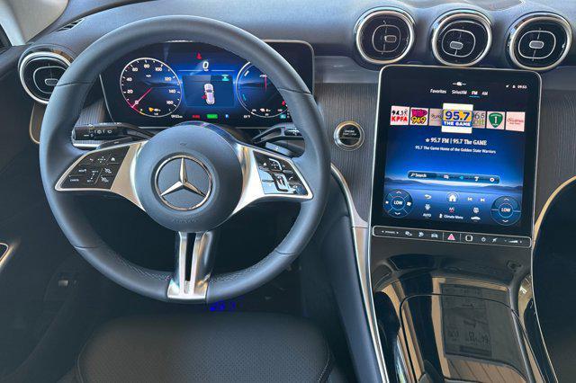 Photo of 2025 MANUFAKTUR Graphite Grey Magno Mercedes-Benz GLC 350e