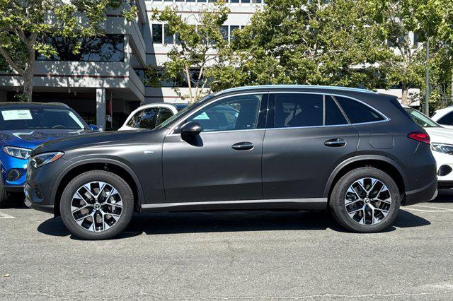 Photo of 2025 MANUFAKTUR Graphite Grey Magno Mercedes-Benz GLC 350e