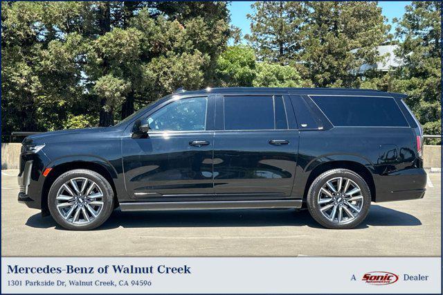 2022 Cadillac Escalade Esv