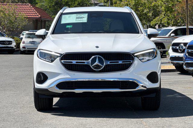Photo of 2025 Polar White Mercedes-Benz GLC 350e