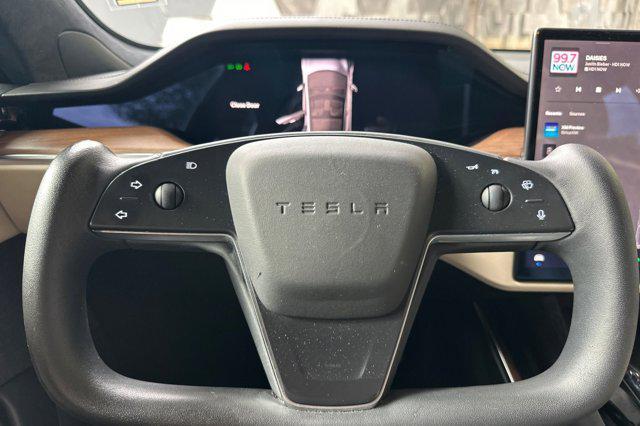 Photo of 2021 Gray Tesla Model S