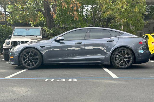 Photo of 2021 Gray Tesla Model S