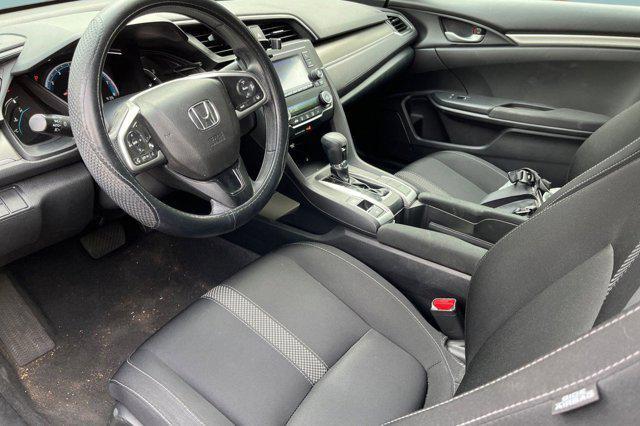 Photo of 2020 Platinum White Pearl Honda Civic