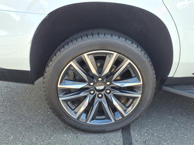 Photo of 2022 Crystal White Tricoat Cadillac Escalade