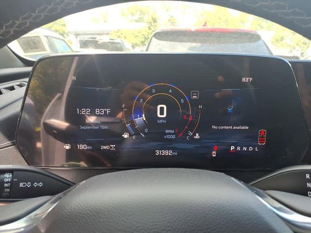 Photo of 2024 Summit White Chevrolet Traverse