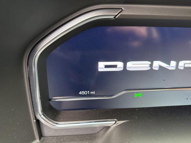 Photo of 2025 White Frost Tricoat GMC Sierra 1500