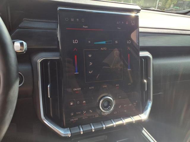 Photo of 2025 Sterling Metallic GMC Acadia