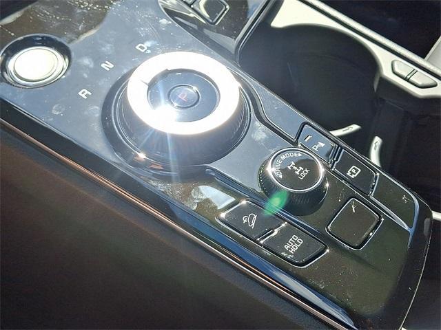 Photo of 2025 Gravity Gray Kia Sportage Hybrid