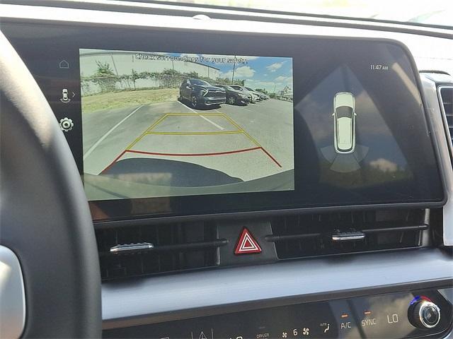 Photo of 2025 Gravity Gray Kia Sportage Hybrid