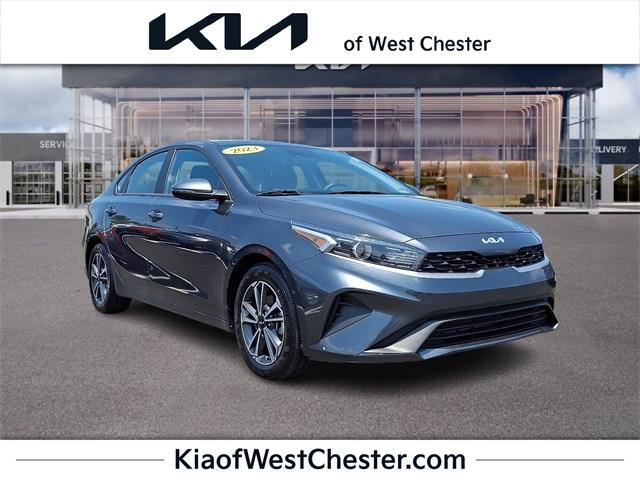Photo of 2023 Gravity Gray Kia Forte