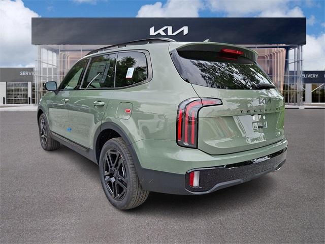 Photo of 2025 Jungle Green Kia Telluride