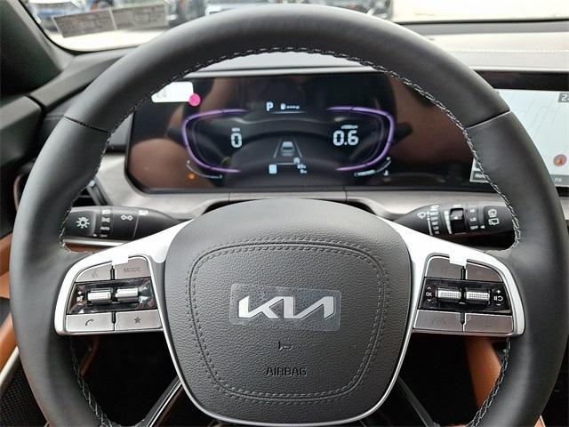 Photo of 2025 Jungle Green Kia Telluride