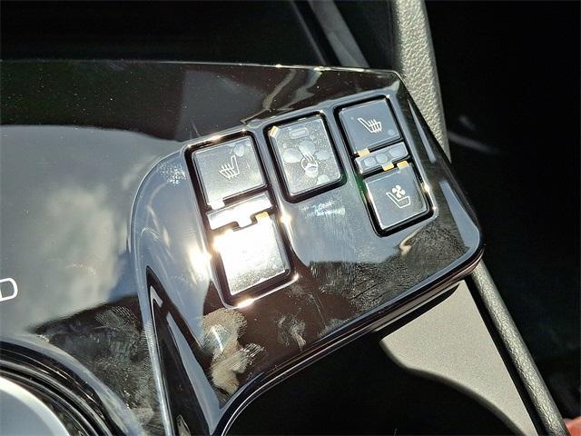 Photo of 2025 Gravity Gray Kia Sportage Hybrid