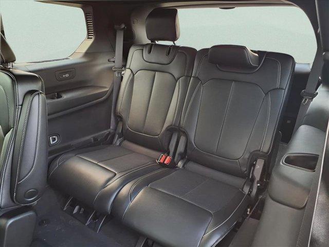 Photo of 2024 Bright White Clearcoat Jeep Grand Cherokee L