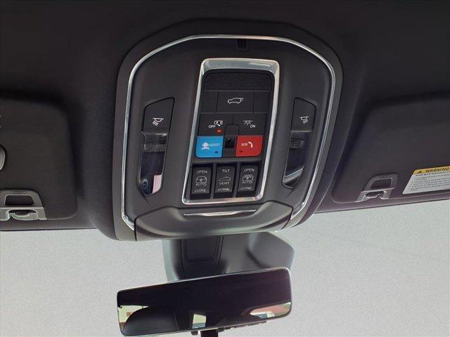 Photo of 2024 Bright White Clearcoat Jeep Grand Cherokee L