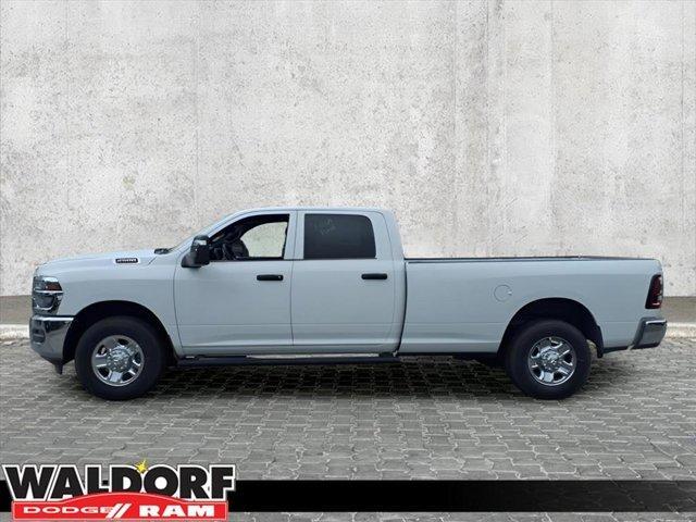 Photo of 2025 Bright White Clearcoat RAM 2500