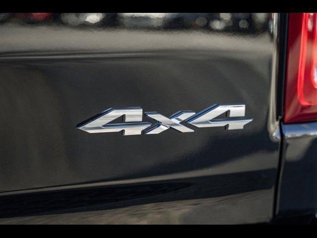 Photo of 2025 Diamond Black RAM 1500