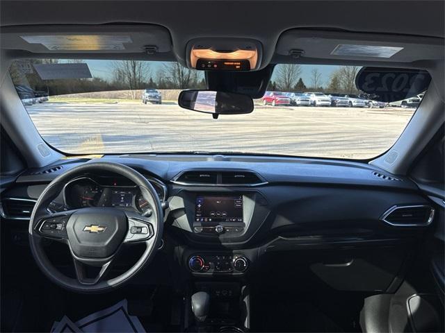 Photo of 2023 Mosaic Black Metallic Chevrolet Trailblazer