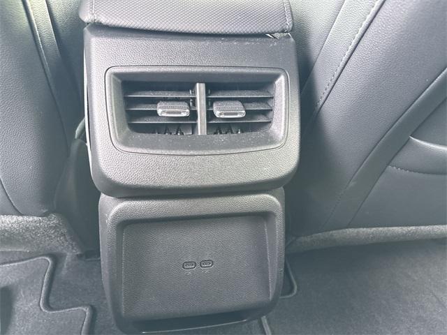Photo of 2024 Black Chevrolet Equinox EV