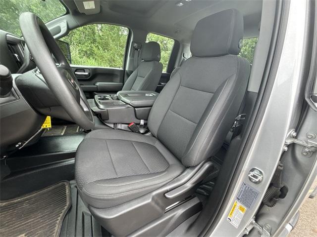 Photo of 2023 Quicksilver Metallic GMC Sierra 2500
