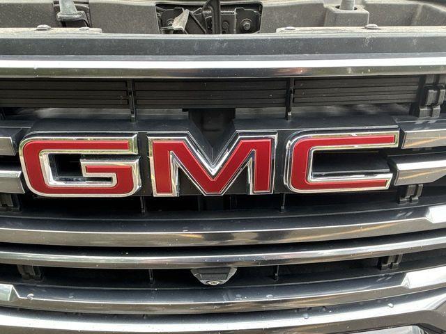 Photo of 2023 Ebony Twilight Metallic GMC Acadia