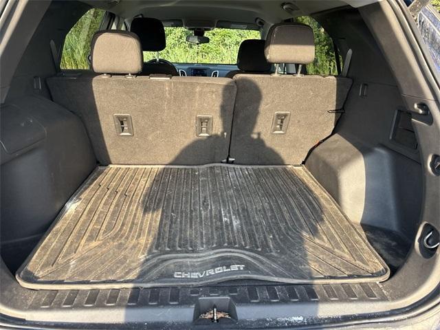 Photo of 2022 Blue Glow Metallic Chevrolet Equinox