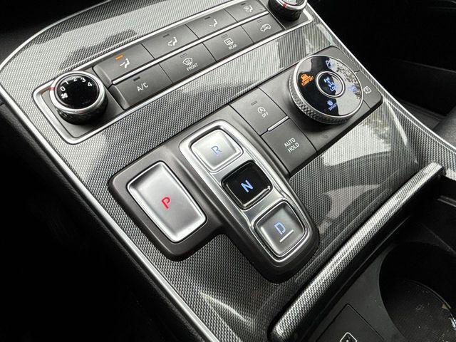 Photo of 2022 Quartz White Hyundai SANTA FE