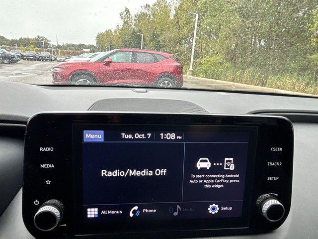 Photo of 2022 Quartz White Hyundai SANTA FE