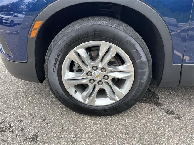 Photo of 2022 Blue Glow Metallic Chevrolet Blazer