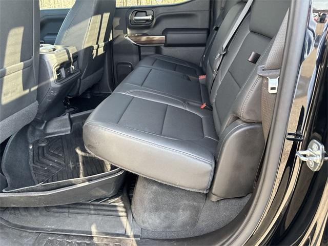 Photo of 2021 Black Chevrolet Silverado 1500
