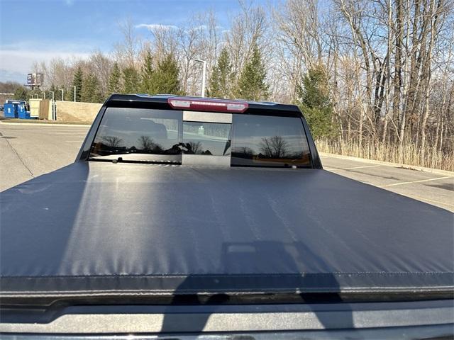 Photo of 2021 Black Chevrolet Silverado 1500