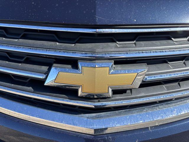 Photo of 2017 Blue Velvet Metallic Chevrolet Traverse