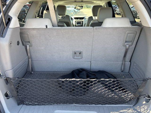 Photo of 2017 Blue Velvet Metallic Chevrolet Traverse