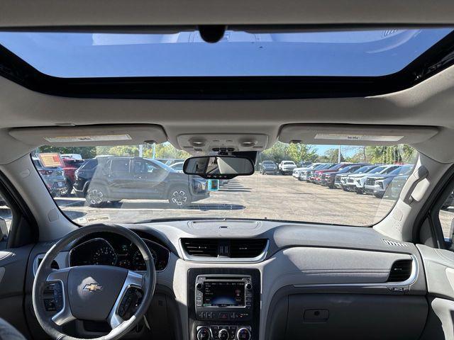 Photo of 2017 Blue Velvet Metallic Chevrolet Traverse